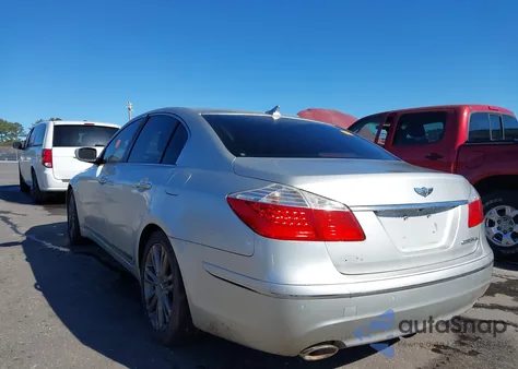 2010 Hyundai Genesis 4.6 from USA, damaged, VIN KMHGC4DF5AU071728